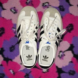 Adidas   Sambas